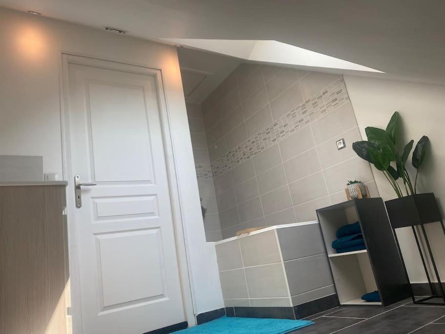 Magnifique Logement, Confortable Et Paisible. 圣马塞尔 外观 照片